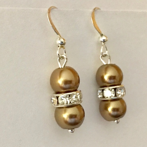 Brown Pearl Earrings Baroque Style Crystal Glass Beads Dangle Silver Plated - Picture 3 of 8